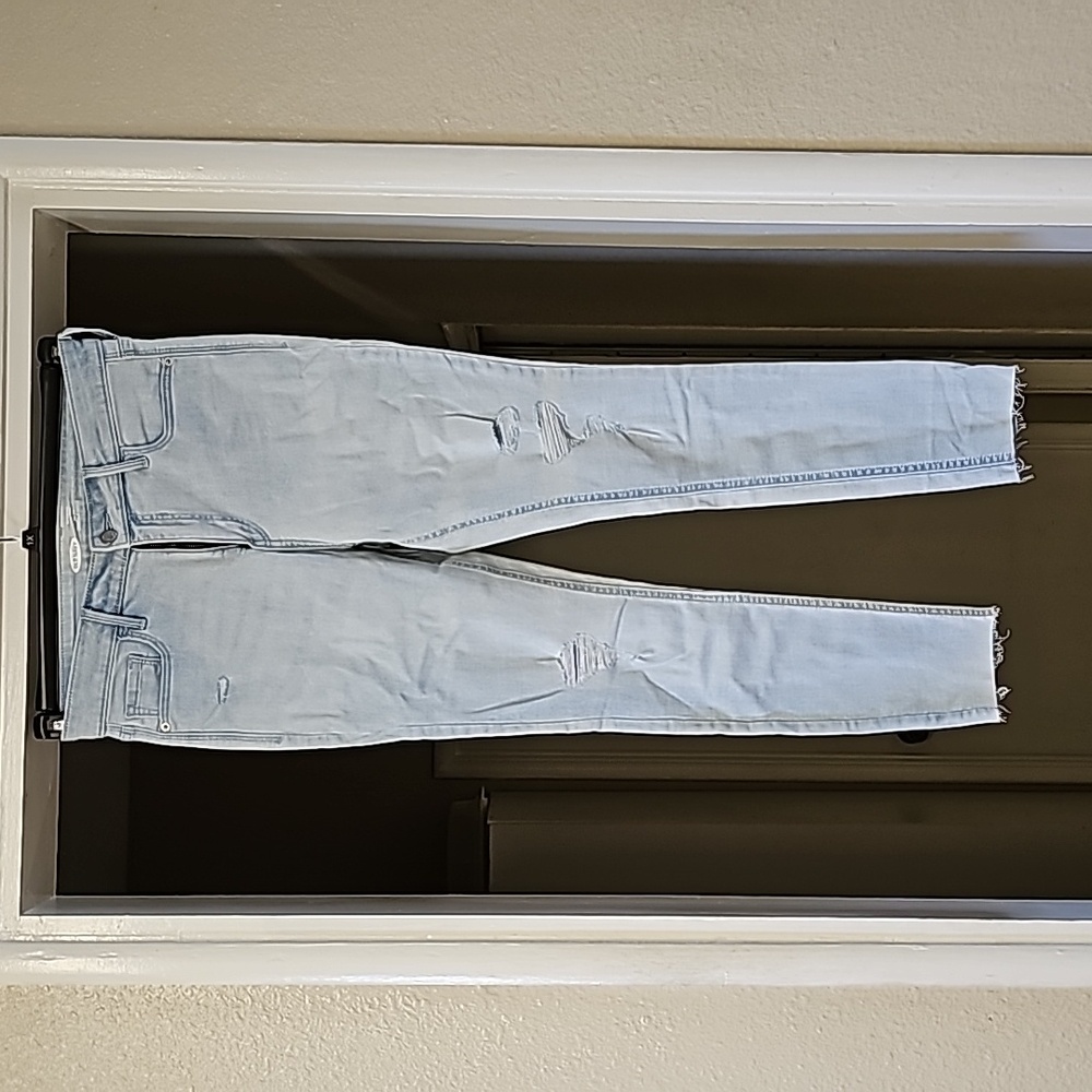 Rock Star skinny jeans. Tote 3.